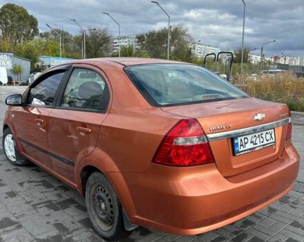 Оранжевый Шевроле Авео, объемом двигателя 1.6 л и пробегом 203 тыс. км за 3700 $, фото 3 на Automoto.ua