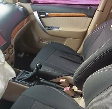 Оранжевый Шевроле Авео, объемом двигателя 1.6 л и пробегом 247 тыс. км за 1600 $, фото 7 на Automoto.ua