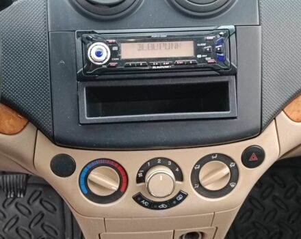 Оранжевый Шевроле Авео, объемом двигателя 1.6 л и пробегом 117 тыс. км за 4290 $, фото 15 на Automoto.ua