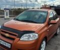 Помаранчевий Шевроле Авео, об'ємом двигуна 1.6 л та пробігом 203 тис. км за 3500 $, фото 1 на Automoto.ua
