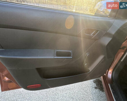 Шевроле Авео 2011 в Киеве на Automoto.ua Оранжевый Шевроле Авео, объемом двигателя 1.5 л и пробегом 286 тыс. км за 4700 $, фото 10 на Automoto.ua