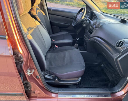 Шевроле Авео 2011 в Киеве на Automoto.ua Оранжевый Шевроле Авео, объемом двигателя 1.5 л и пробегом 286 тыс. км за 4700 $, фото 6 на Automoto.ua