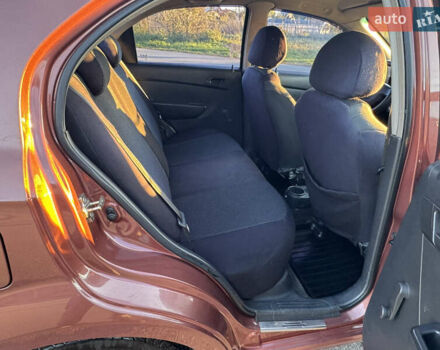 Шевроле Авео 2011 в Киеве на Automoto.ua Оранжевый Шевроле Авео, объемом двигателя 1.5 л и пробегом 286 тыс. км за 4700 $, фото 8 на Automoto.ua