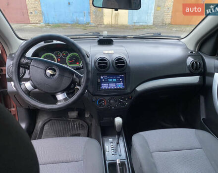 Оранжевый Шевроле Авео, объемом двигателя 1.5 л и пробегом 168 тыс. км за 4700 $, фото 7 на Automoto.ua