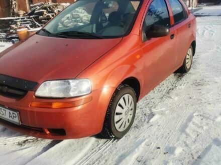 Оранжевый Шевроле Авео, объемом двигателя 1.5 л и пробегом 230 тыс. км за 2600 $, фото 1 на Automoto.ua