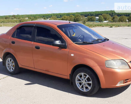 Оранжевый Шевроле Авео, объемом двигателя 1.5 л и пробегом 200 тыс. км за 2750 $, фото 1 на Automoto.ua