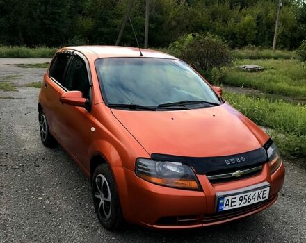 Оранжевый Шевроле Авео, объемом двигателя 1.5 л и пробегом 224 тыс. км за 2200 $, фото 1 на Automoto.ua