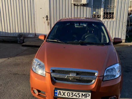 Оранжевый Шевроле Авео, объемом двигателя 1.5 л и пробегом 230 тыс. км за 5001 $, фото 1 на Automoto.ua