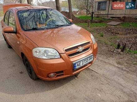 Оранжевый Шевроле Авео, объемом двигателя 1.6 л и пробегом 157 тыс. км за 4800 $, фото 1 на Automoto.ua