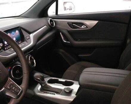 Белый Шевроле Блейзер, объемом двигателя 2.5 л и пробегом 7 тыс. км за 21967 $, фото 9 на Automoto.ua