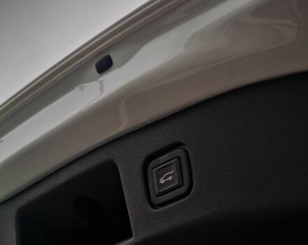 Білий Шевроле Блейзер, об'ємом двигуна 0 л та пробігом 9 тис. км за 35500 $, фото 22 на Automoto.ua