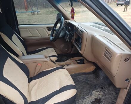 Черный Шевроле Блейзер, объемом двигателя 4.3 л и пробегом 232 тыс. км за 4022 $, фото 5 на Automoto.ua