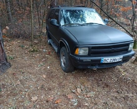 Черный Шевроле Блейзер, объемом двигателя 4.3 л и пробегом 232 тыс. км за 4022 $, фото 1 на Automoto.ua