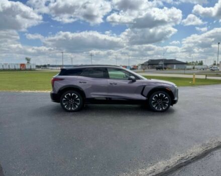 Фиолетовый Шевроле Блейзер, объемом двигателя 0 л и пробегом 25 тыс. км за 21000 $, фото 3 на Automoto.ua