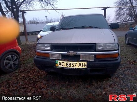 Шевроле Блейзер 2003 в Луцке на Automoto.ua Коричневый Шевроле Блейзер, объемом двигателя 2.2 л и пробегом 0 тыс. км за 5500 $, фото 1 на Automoto.ua