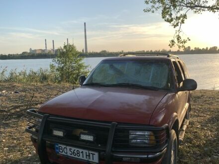 Шевроле Блейзер 1996 у Львові на Automoto.ua Червоний Шевроле Блейзер, об'ємом двигуна 4.3 л та пробігом 100 тис. км за 4200 $, фото 1 на Automoto.ua