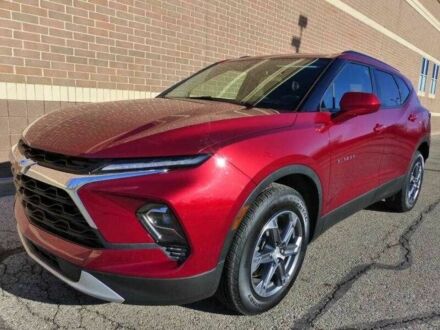 Шевроле Блейзер 2023 у Львові на Automoto.ua Червоний Шевроле Блейзер, об'ємом двигуна 2 л та пробігом 23 тис. км за 9200 $, фото 1 на Automoto.ua