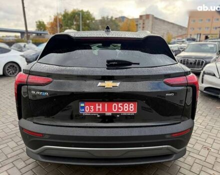 Шевроле Блейзер, объемом двигателя 0 л и пробегом 2 тыс. км за 27900 $, фото 5 на Automoto.ua