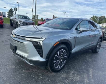 Шевроле Блейзер 2024 в Днепре (Днепропетровске) на Automoto.ua Серый Шевроле Блейзер, объемом двигателя 0 л и пробегом 14 тыс. км за 7900 $, фото 1 на Automoto.ua