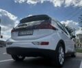 Белый Шевроле Bolt EV, объемом двигателя 0 л и пробегом 127 тыс. км за 14599 $, фото 1 на Automoto.ua