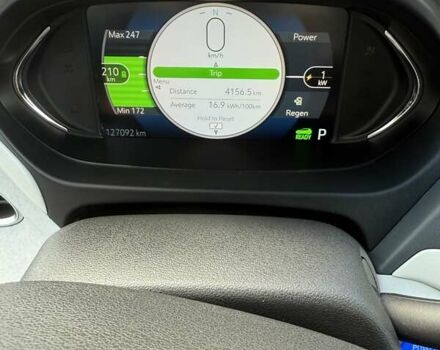 Белый Шевроле Bolt EV, объемом двигателя 0 л и пробегом 127 тыс. км за 14599 $, фото 5 на Automoto.ua