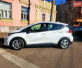 Белый Шевроле Bolt EV, объемом двигателя 0 л и пробегом 105 тыс. км за 12500 $, фото 7 на Automoto.ua