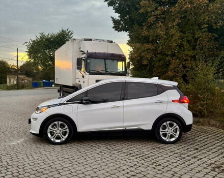 Белый Шевроле Bolt EV, объемом двигателя 0 л и пробегом 39 тыс. км за 14400 $, фото 9 на Automoto.ua