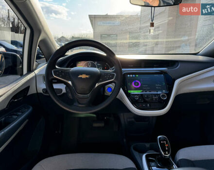 Білий Шевроле Bolt EV, об'ємом двигуна 0 л та пробігом 155 тис. км за 13400 $, фото 19 на Automoto.ua