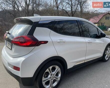 Белый Шевроле Bolt EV, объемом двигателя 0 л и пробегом 260 тыс. км за 14900 $, фото 7 на Automoto.ua