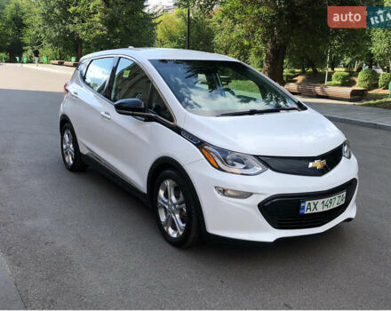 Белый Шевроле Bolt EV, объемом двигателя 0 л и пробегом 159 тыс. км за 13000 $, фото 5 на Automoto.ua