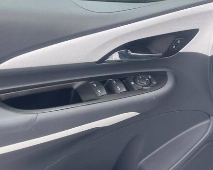 Белый Шевроле Bolt EV, объемом двигателя 0 л и пробегом 82 тыс. км за 12700 $, фото 17 на Automoto.ua