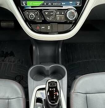 Білий Шевроле Bolt EV, об'ємом двигуна 0 л та пробігом 167 тис. км за 12900 $, фото 30 на Automoto.ua
