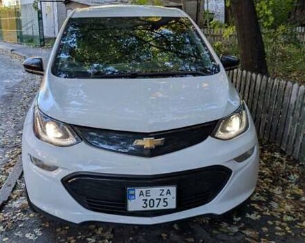 Білий Шевроле Bolt EV, об'ємом двигуна 0 л та пробігом 77 тис. км за 13800 $, фото 3 на Automoto.ua
