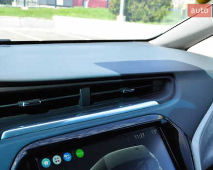 Белый Шевроле Bolt EV, объемом двигателя 0 л и пробегом 115 тыс. км за 18000 $, фото 19 на Automoto.ua