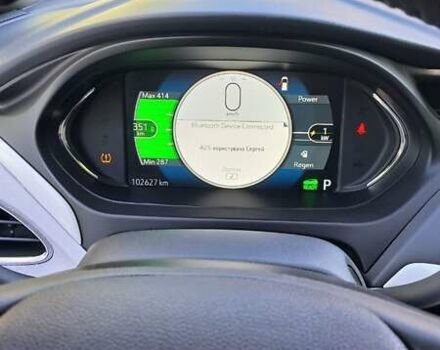 Белый Шевроле Bolt EV, объемом двигателя 0 л и пробегом 103 тыс. км за 16500 $, фото 2 на Automoto.ua