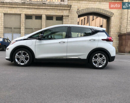 Белый Шевроле Bolt EV, объемом двигателя 0 л и пробегом 159 тыс. км за 13000 $, фото 11 на Automoto.ua
