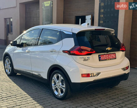 Белый Шевроле Bolt EV, объемом двигателя 0 л и пробегом 155 тыс. км за 13000 $, фото 11 на Automoto.ua
