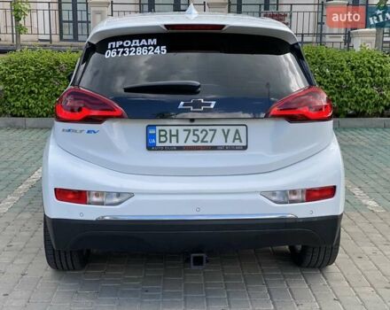 Белый Шевроле Bolt EV, объемом двигателя 0 л и пробегом 125 тыс. км за 14300 $, фото 10 на Automoto.ua