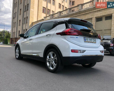 Белый Шевроле Bolt EV, объемом двигателя 0 л и пробегом 159 тыс. км за 13000 $, фото 57 на Automoto.ua