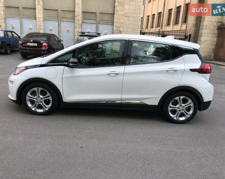 Белый Шевроле Bolt EV, объемом двигателя 0 л и пробегом 159 тыс. км за 13000 $, фото 12 на Automoto.ua