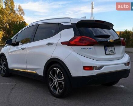 Белый Шевроле Bolt EV, объемом двигателя 0 л и пробегом 140 тыс. км за 14300 $, фото 2 на Automoto.ua