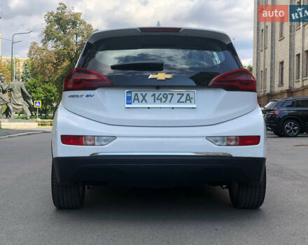 Белый Шевроле Bolt EV, объемом двигателя 0 л и пробегом 159 тыс. км за 13000 $, фото 8 на Automoto.ua