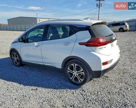 Белый Шевроле Bolt EV, объемом двигателя 0 л и пробегом 45 тыс. км за 3700 $, фото 2 на Automoto.ua