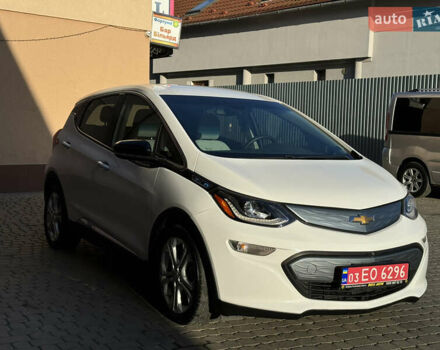 Белый Шевроле Bolt EV, объемом двигателя 0 л и пробегом 155 тыс. км за 13000 $, фото 8 на Automoto.ua