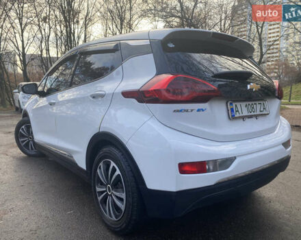 Белый Шевроле Bolt EV, объемом двигателя 0 л и пробегом 147 тыс. км за 12999 $, фото 5 на Automoto.ua