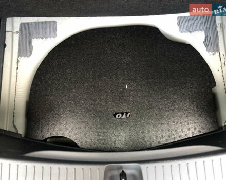 Белый Шевроле Bolt EV, объемом двигателя 0 л и пробегом 159 тыс. км за 13000 $, фото 53 на Automoto.ua