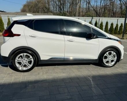 Белый Шевроле Bolt EV, объемом двигателя 0 л и пробегом 75 тыс. км за 14900 $, фото 9 на Automoto.ua