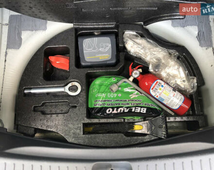 Белый Шевроле Bolt EV, объемом двигателя 0 л и пробегом 159 тыс. км за 13000 $, фото 54 на Automoto.ua