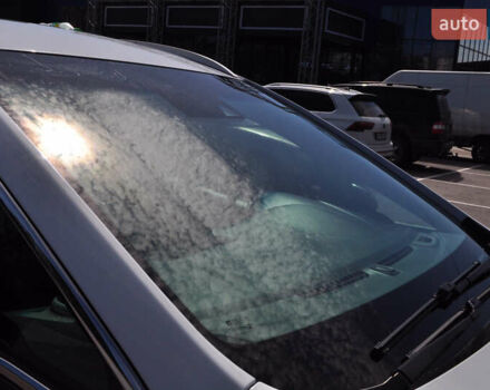 Белый Шевроле Bolt EV, объемом двигателя 0 л и пробегом 115 тыс. км за 18000 $, фото 33 на Automoto.ua