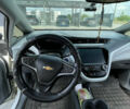 Белый Шевроле Bolt EV, объемом двигателя 0 л и пробегом 170 тыс. км за 13799 $, фото 11 на Automoto.ua